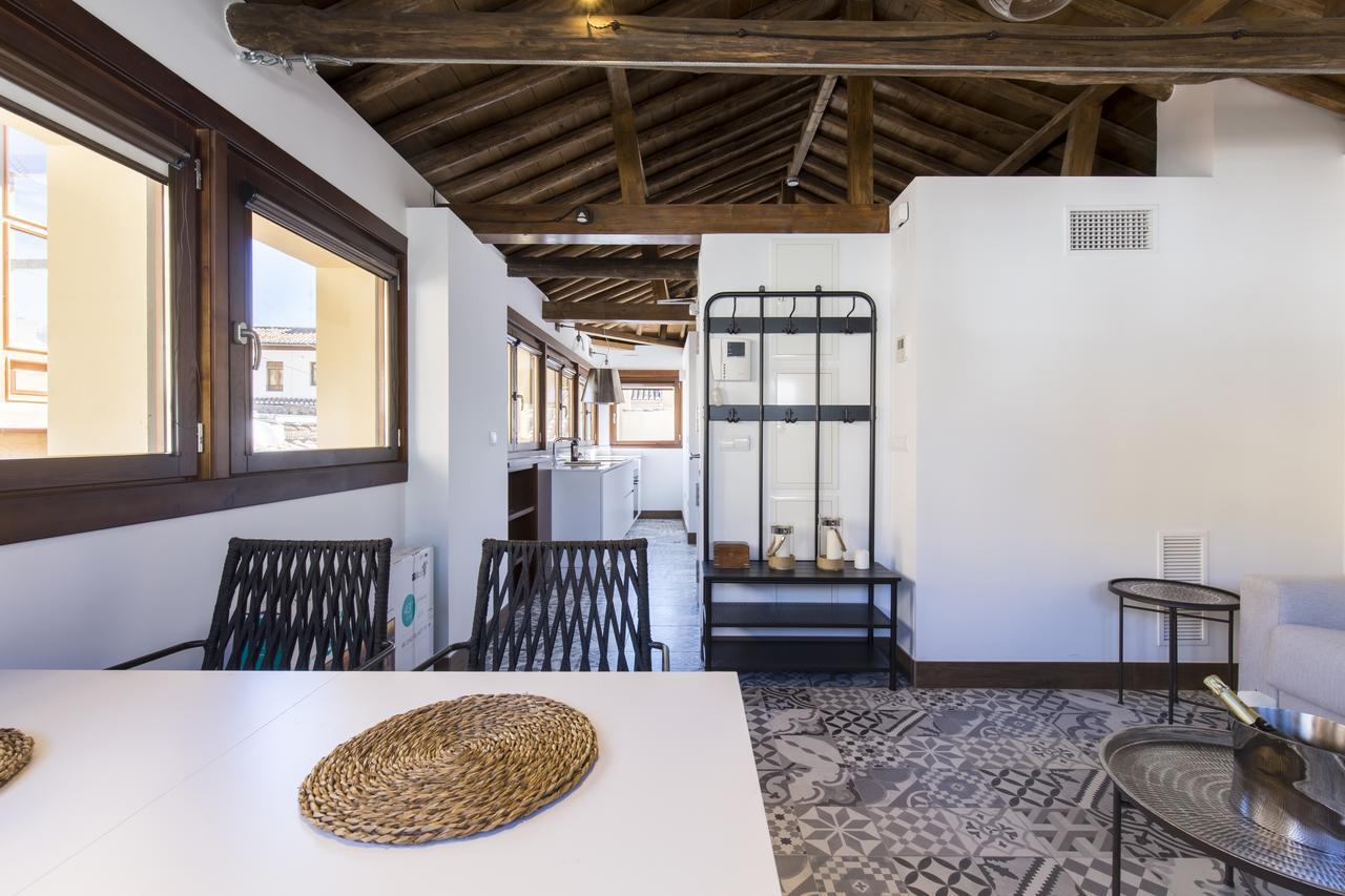 Aparthotel Shine Alcaiceria Grenada Zewnętrze zdjęcie