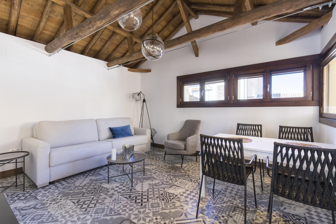 Aparthotel Shine Alcaiceria Grenada Zewnętrze zdjęcie