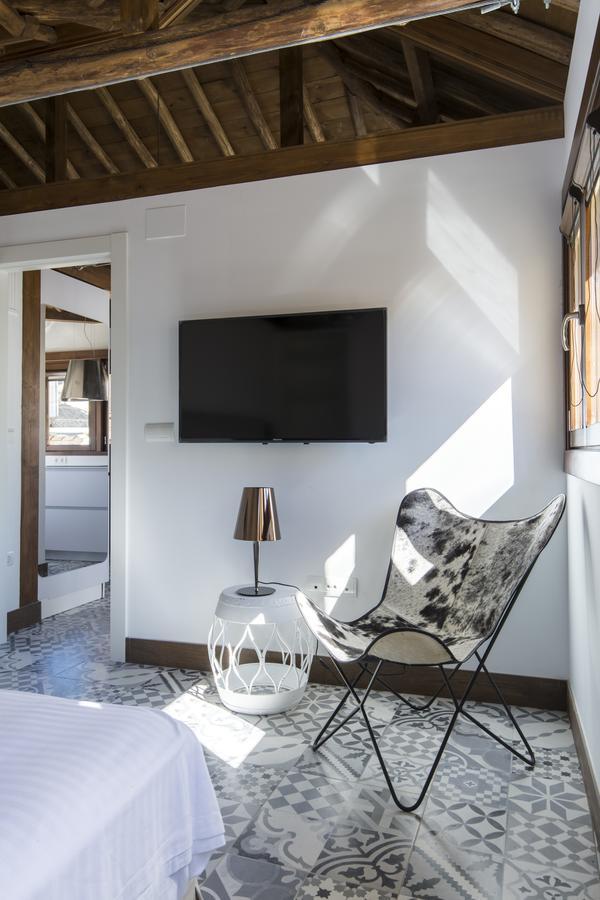 Aparthotel Shine Alcaiceria Grenada Zewnętrze zdjęcie