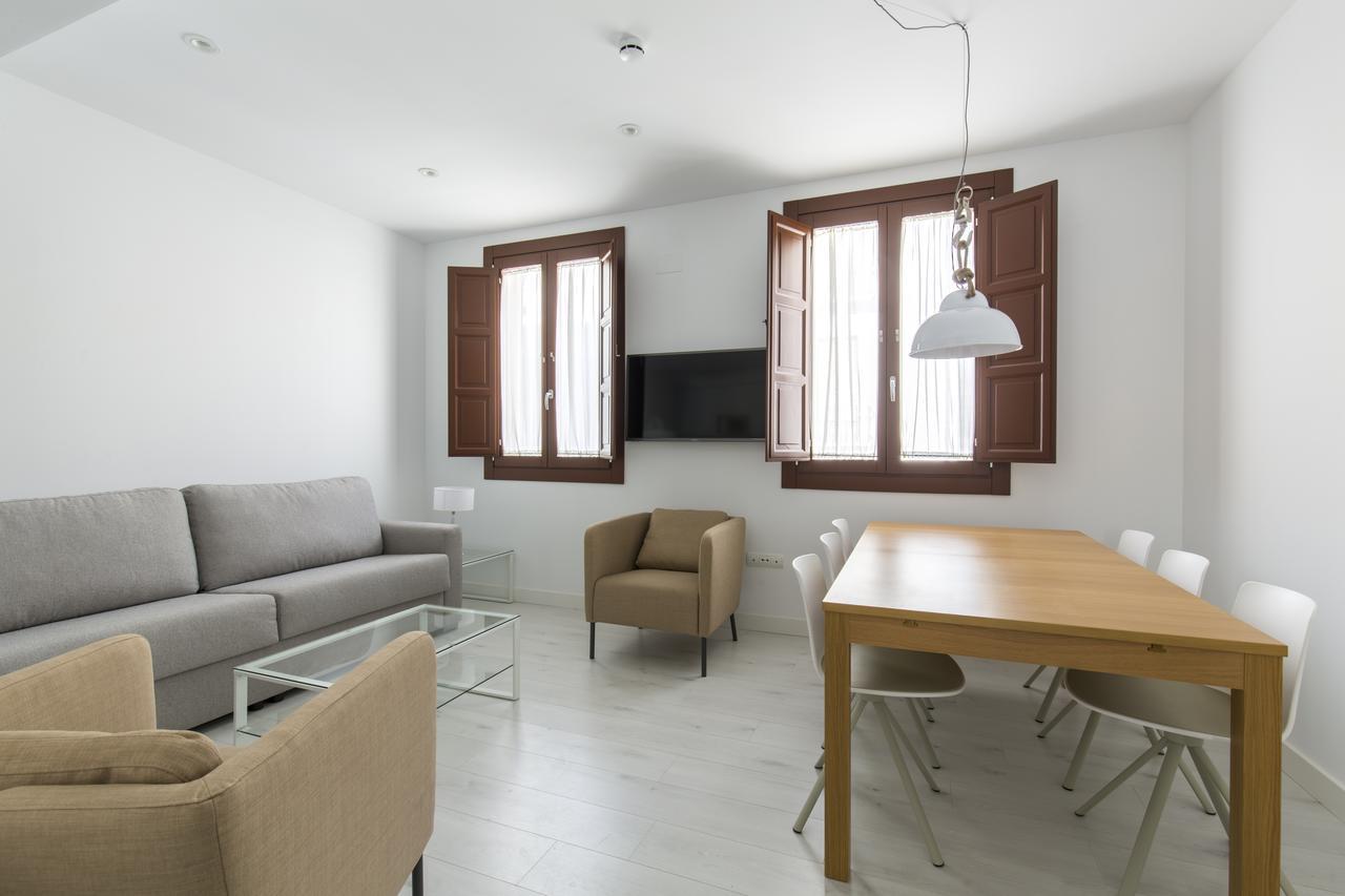 Aparthotel Shine Alcaiceria Grenada Zewnętrze zdjęcie