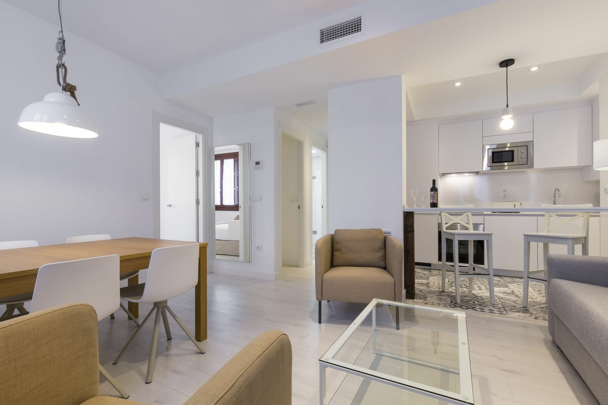 Aparthotel Shine Alcaiceria Grenada Zewnętrze zdjęcie