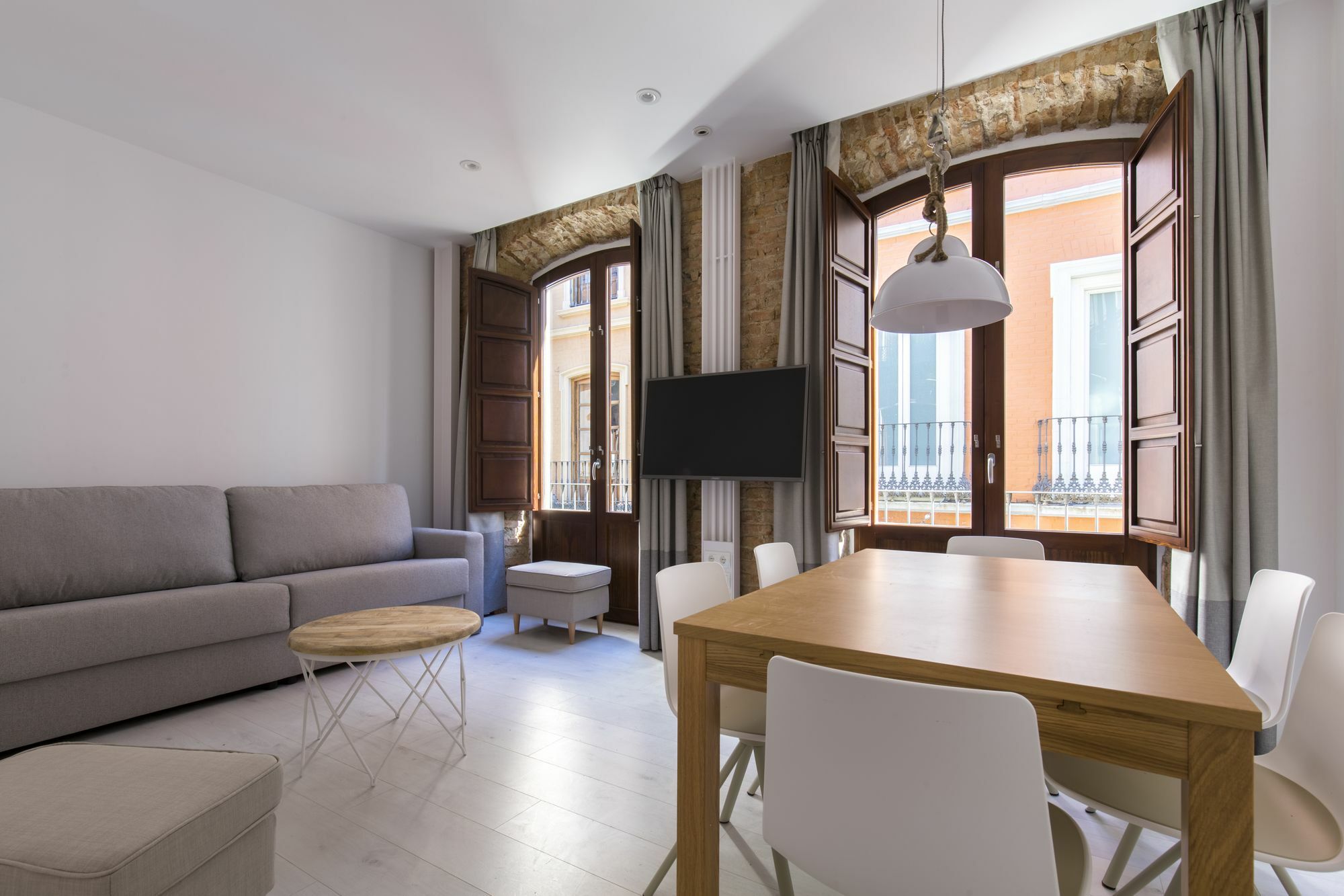 Aparthotel Shine Alcaiceria Grenada Zewnętrze zdjęcie